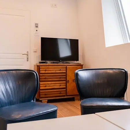 Manoir Des Carreaux Apartment *