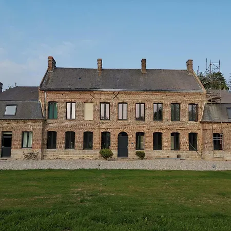 Lägenhet Manoir Des Carreaux
